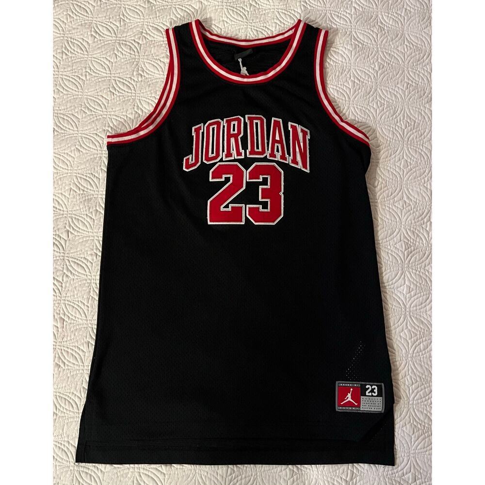Vintage Y2K Michael Jordan Chicago Bulls Black Boys X-Large  Jersey